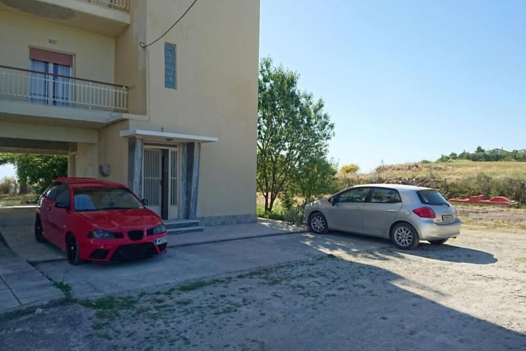 Sunshine House Offering Spectacular Views To Olymp A Apartment Nea Irakleia Exterior photo