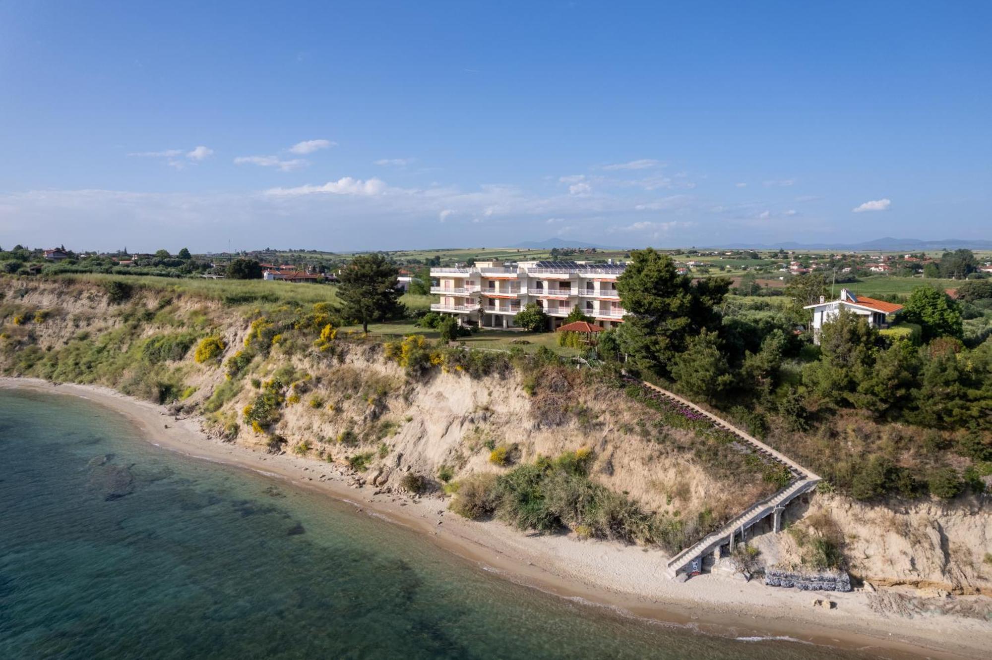 Sunshine House Offering Spectacular Views To Olymp A Apartment Nea Irakleia Exterior photo